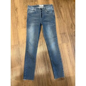 Free People Women's Skinny Jeans in Medium Blue Wash